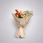 Load image into Gallery viewer, Apricot Glow Bouquet