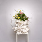 Load image into Gallery viewer, Couture Garden Bouquet